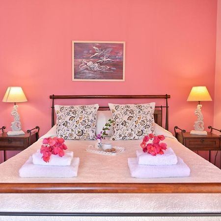 Villa Ireni Waterfont Фискардон Экстерьер фото