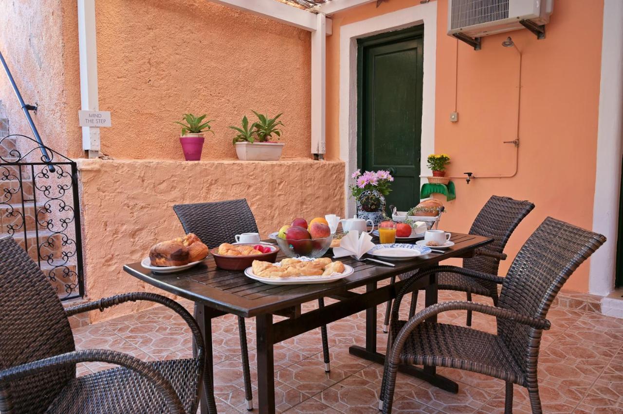 Villa Ireni Waterfont Фискардон Экстерьер фото